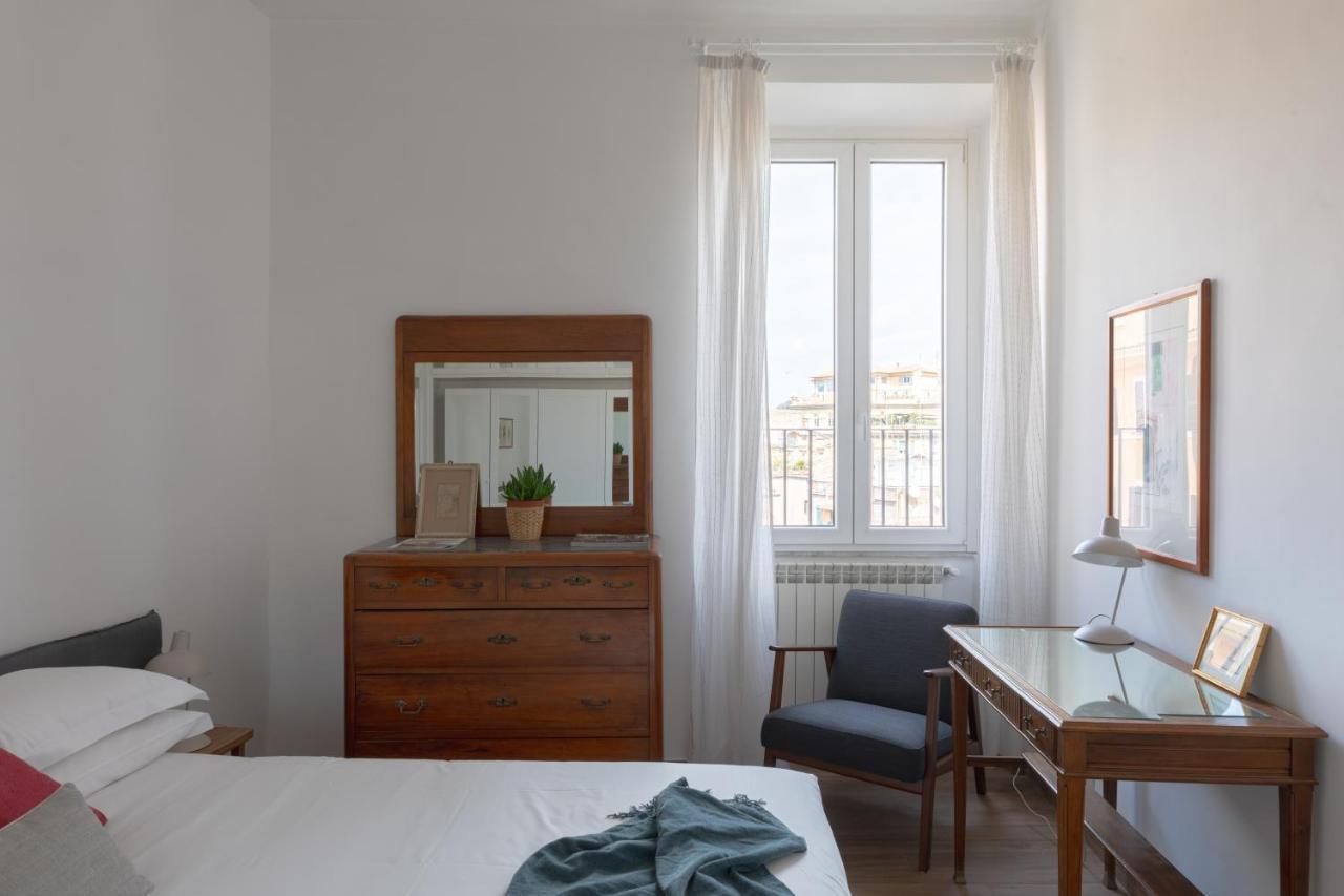 Amazing Penthouse With Terrace And Rooftop In Trastevere Řím Exteriér fotografie
