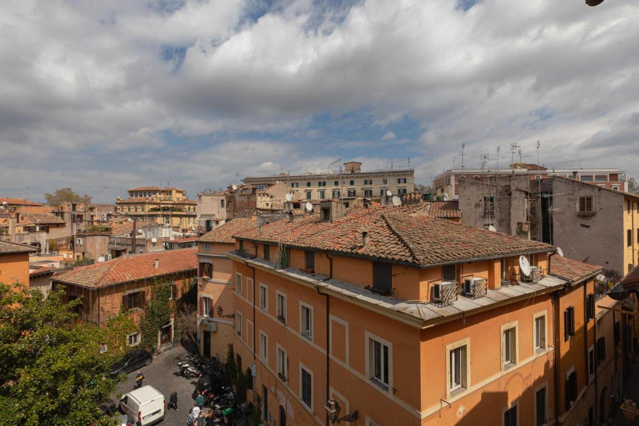 Amazing Penthouse With Terrace And Rooftop In Trastevere Řím Exteriér fotografie