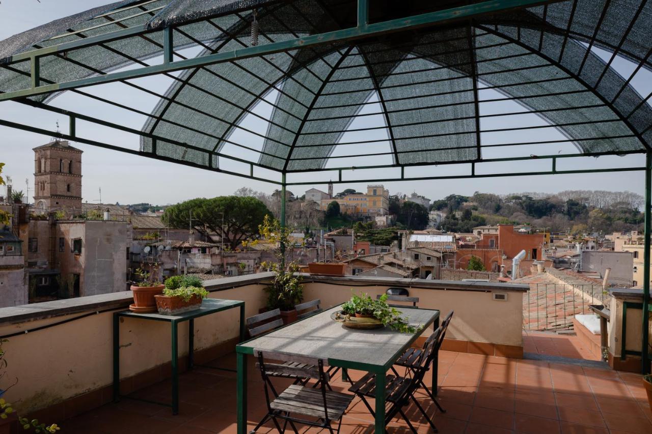 Amazing Penthouse With Terrace And Rooftop In Trastevere Řím Exteriér fotografie