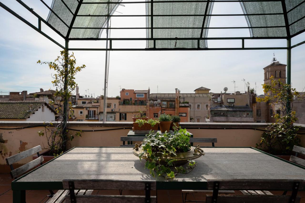 Amazing Penthouse With Terrace And Rooftop In Trastevere Řím Exteriér fotografie