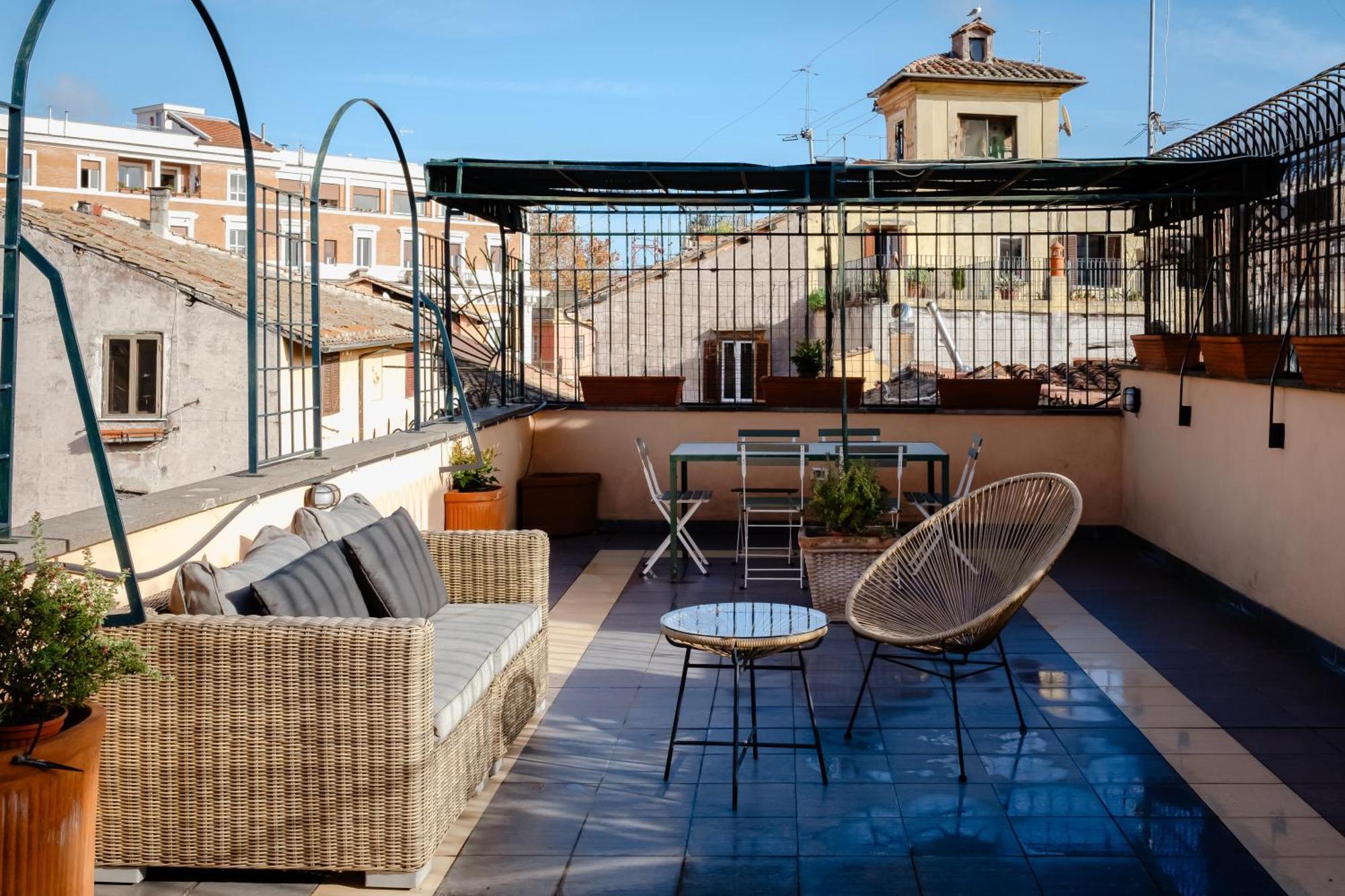 Amazing Penthouse With Terrace And Rooftop In Trastevere Řím Exteriér fotografie